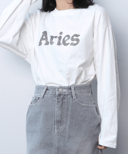 아리스 오버핏 긴팔 티셔츠