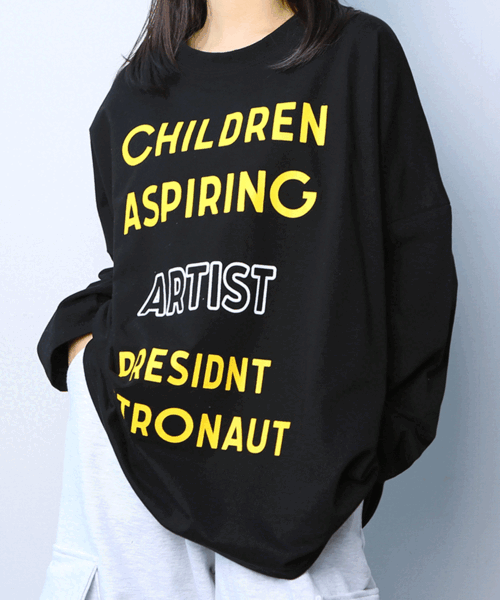 (박스티/1+1할인) 아티스트 레터링 오버핏 긴팔 티셔츠
